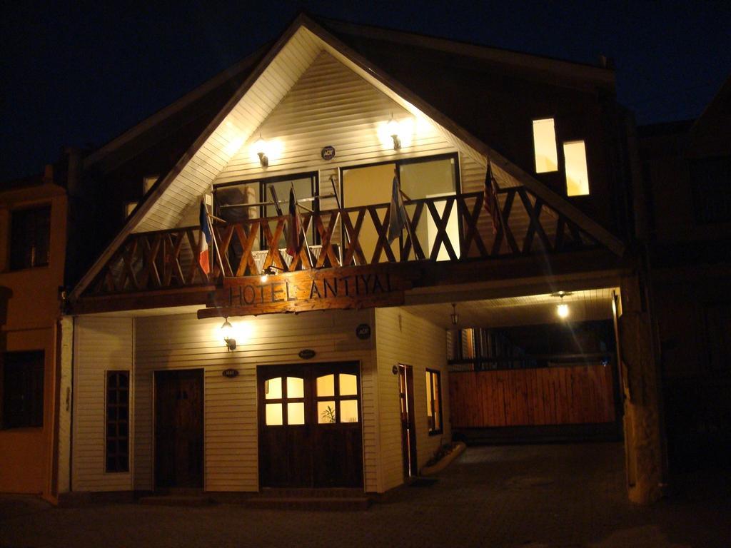 Hostal Caupolican Concepción Dış mekan fotoğraf